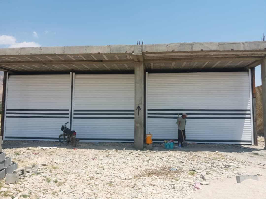 نصب و تعمیر درب برقی. شیشه سکوریت. دوجداره.|خدمات پیشه و مهارت|کازرون, |دیوار