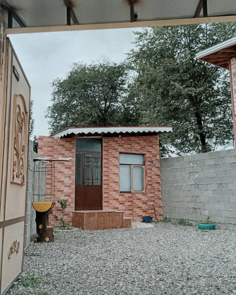 ویلا نقلی تمیز|اجارهٔ کوتاه‌مدت ویلا و باغ|فومن, |دیوار