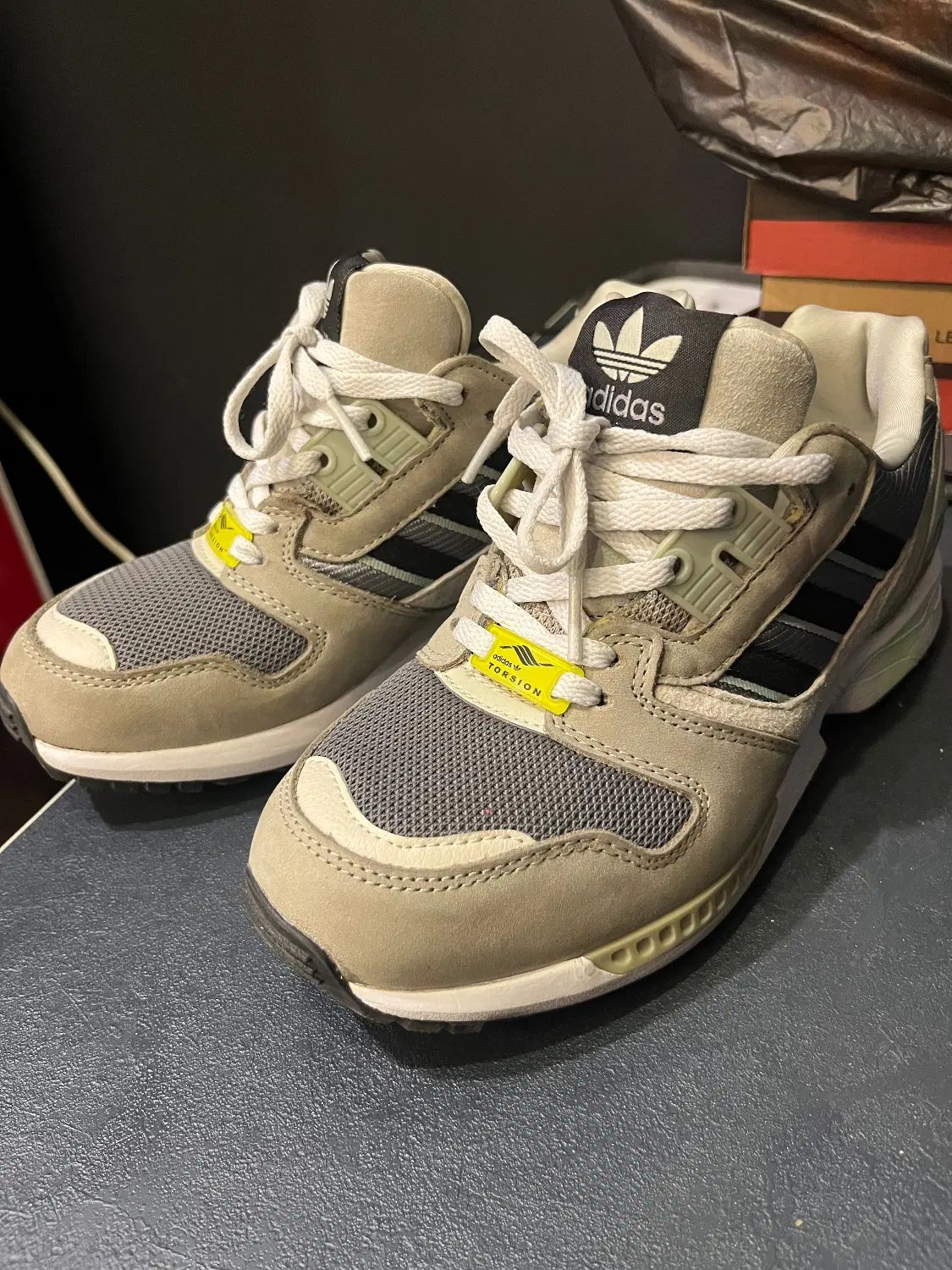 Zx8000 feather grey/core black end|کیف، کفش، کمربند|تهران, راه آهن|دیوار