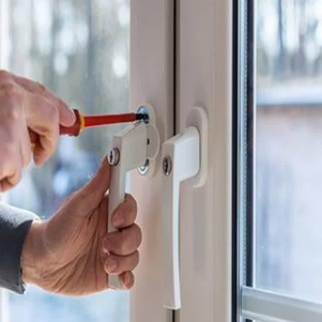 تولید و نصاب انواع در و پنجره upvcباقیمتی مناسب|خدمات پیشه و مهارت|بیرجند, |دیوار