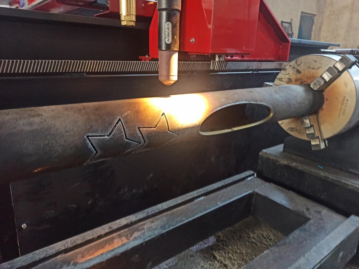 لوله بر پلاسما cnc|ماشین‌آلات صنعتی|مبارکه, |دیوار