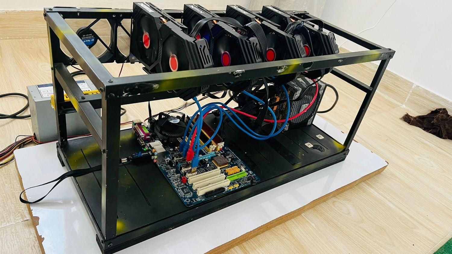 ریگ اتریوم rx580|قطعات و لوازم جانبی رایانه|ارومیه, |دیوار