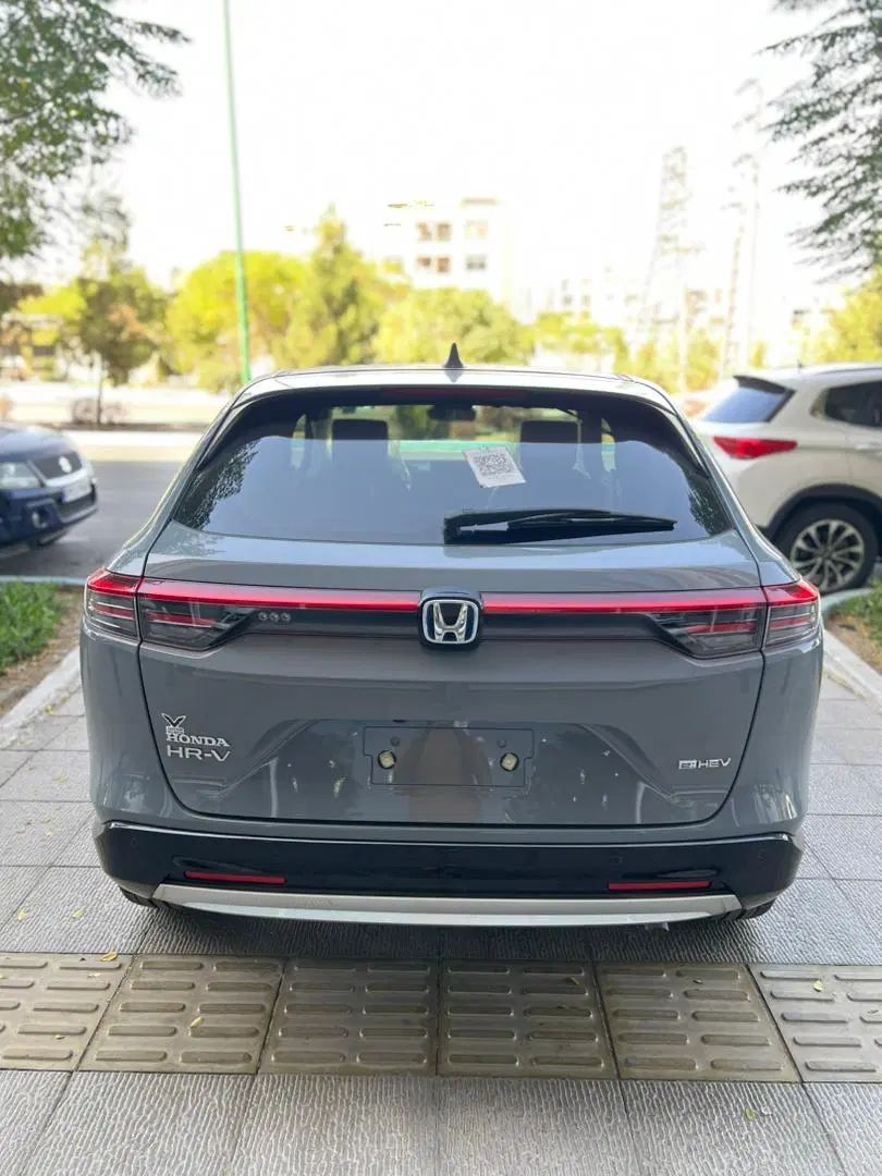 هوندا hrv هیبریدی مدل ۲۰۲۵ خاکستری متالیک ژاپنی|خودرو سواری و وانت|اصفهان, کوی ولی عصر|دیوار