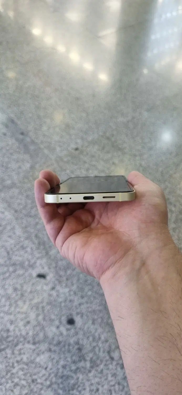 سامسونگ Galaxy Z Flip6 با حافظهٔ ۵۱۲ گیگابایت|موبایل|تهران, یافت‌آباد|دیوار