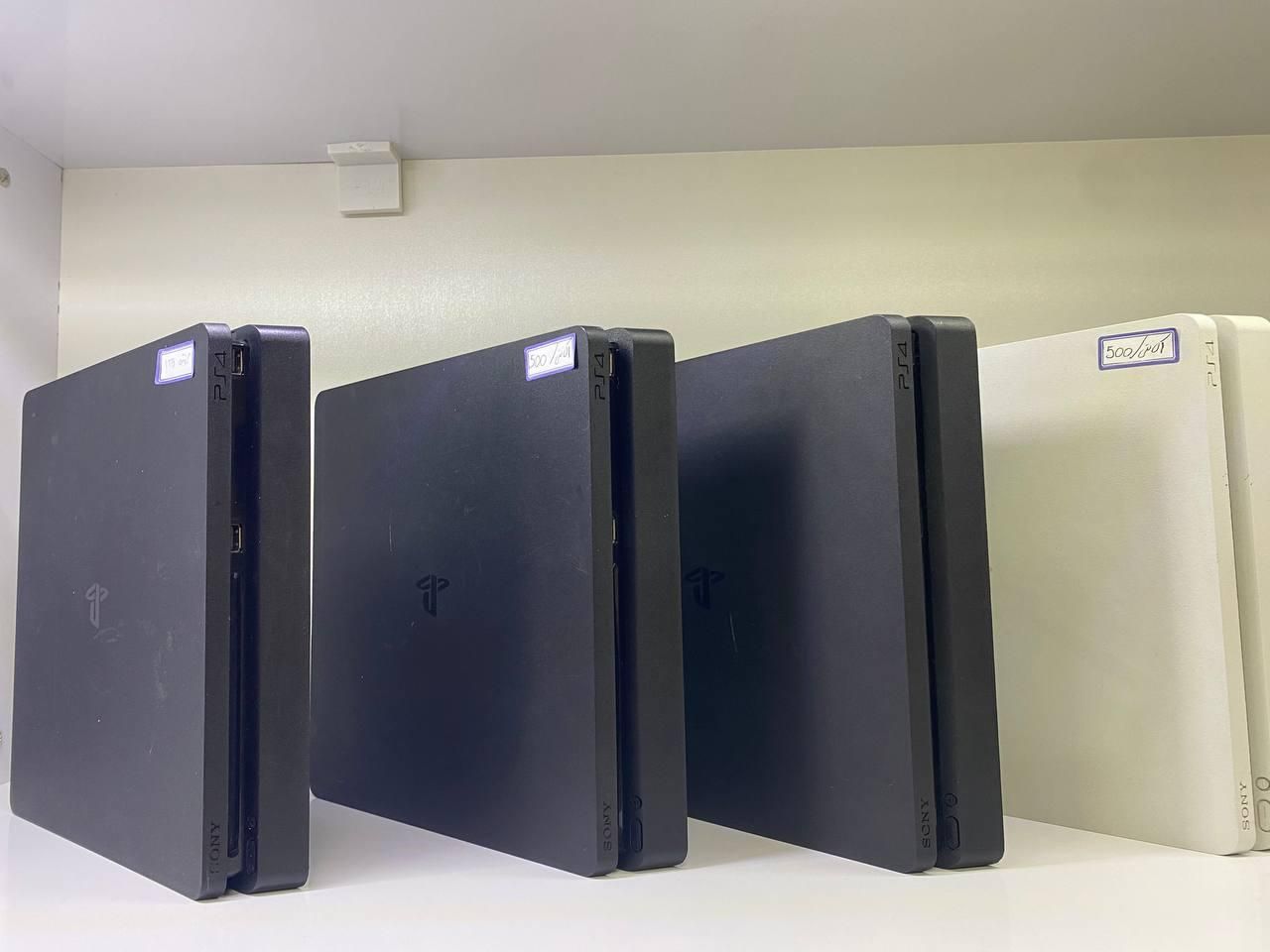 ps4 slim اسلیم اکانتی و کپیخور|کنسول، بازی ویدئویی و آنلاین|ارومیه, |دیوار