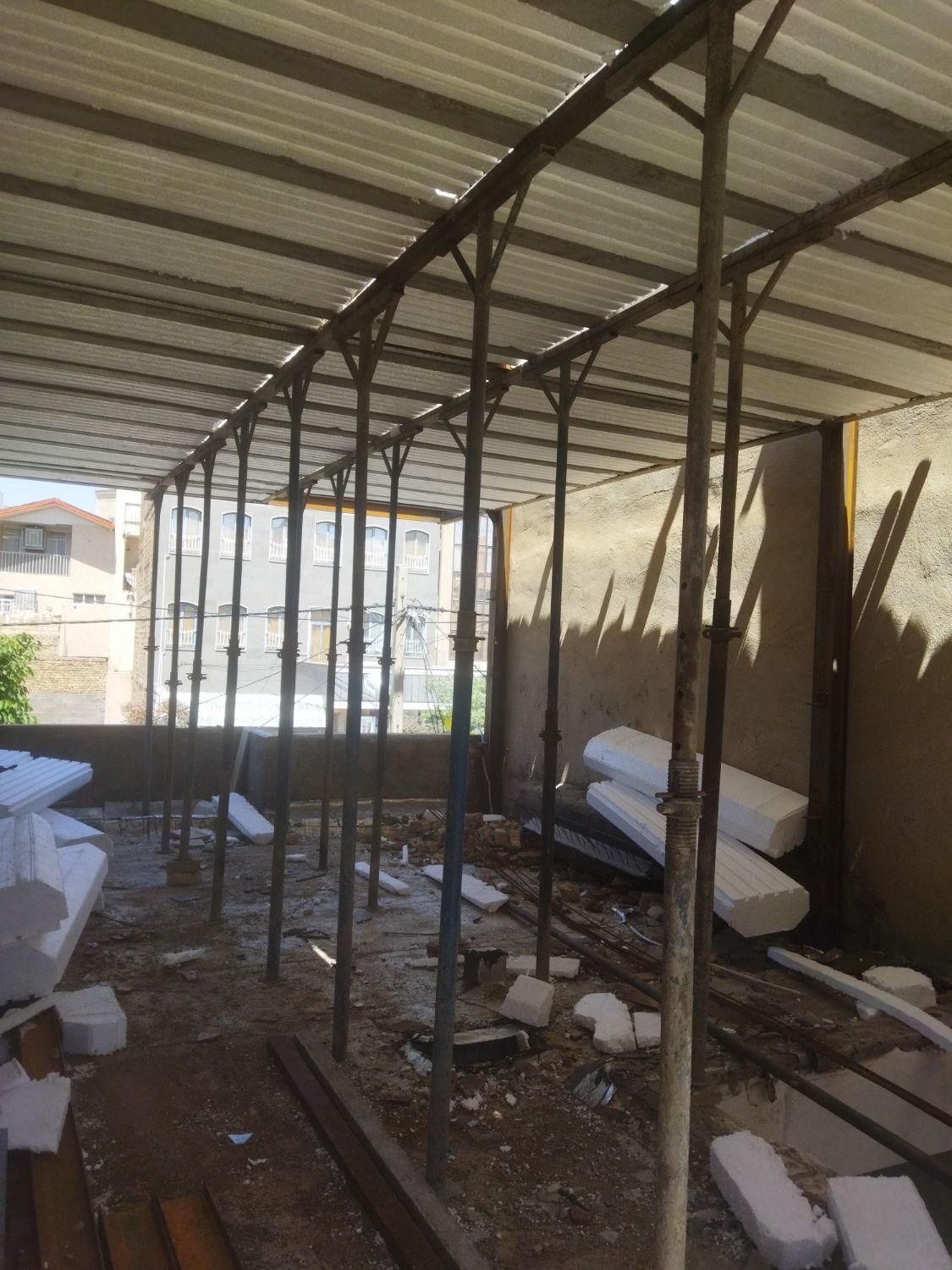 اجرای انواع سقف تیرچه اسکلت فلز و آرماتور|خدمات پیشه و مهارت|ساوه, |دیوار