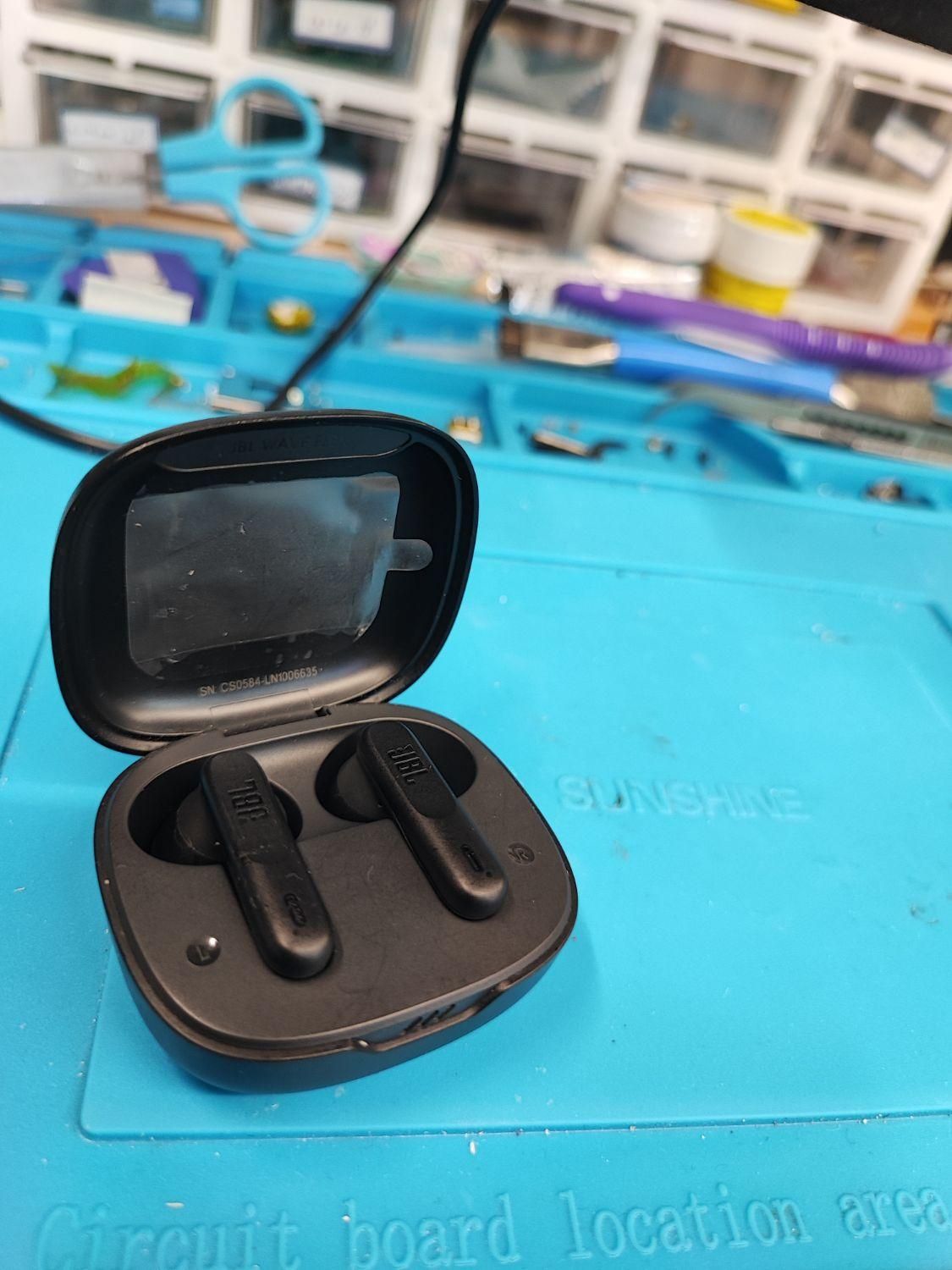 تعمیرات تخصصی انواع ایرپاد و ساعت هوشمند|خدمات رایانه‌ای و موبایل|شیراز, اصلاح‌نژاد|دیوار