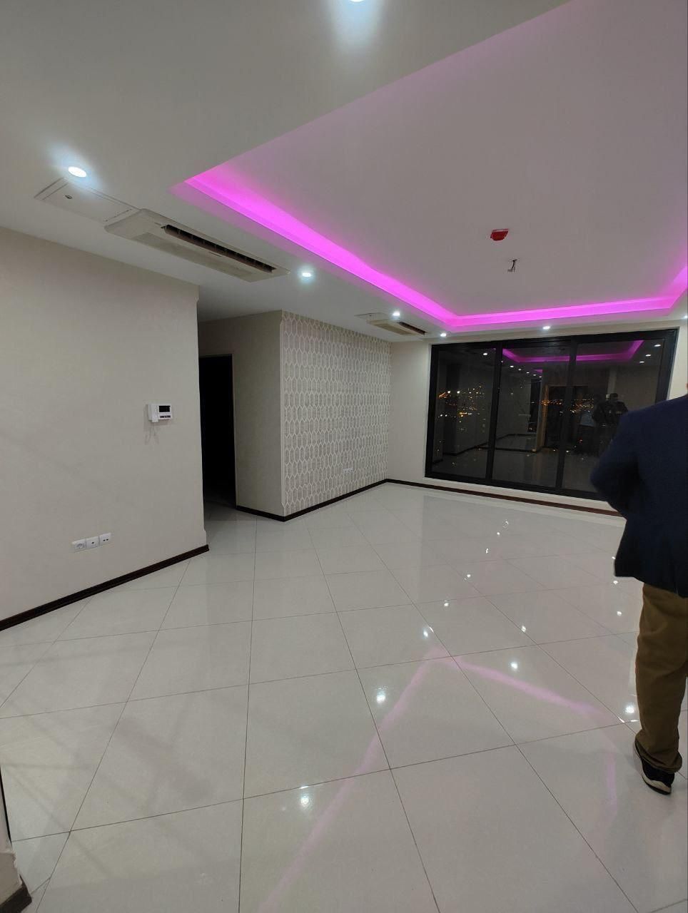 ۱۰۰ متر برج زیتون با ویو باز و بدون مشرف|فروش آپارتمان|تهران, کوهک|دیوار