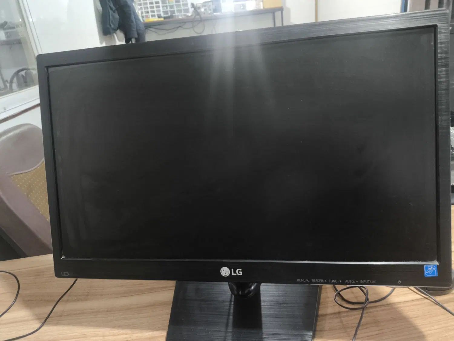 مانیتور LG|قطعات و لوازم جانبی رایانه|اصفهان, دهنو|دیوار