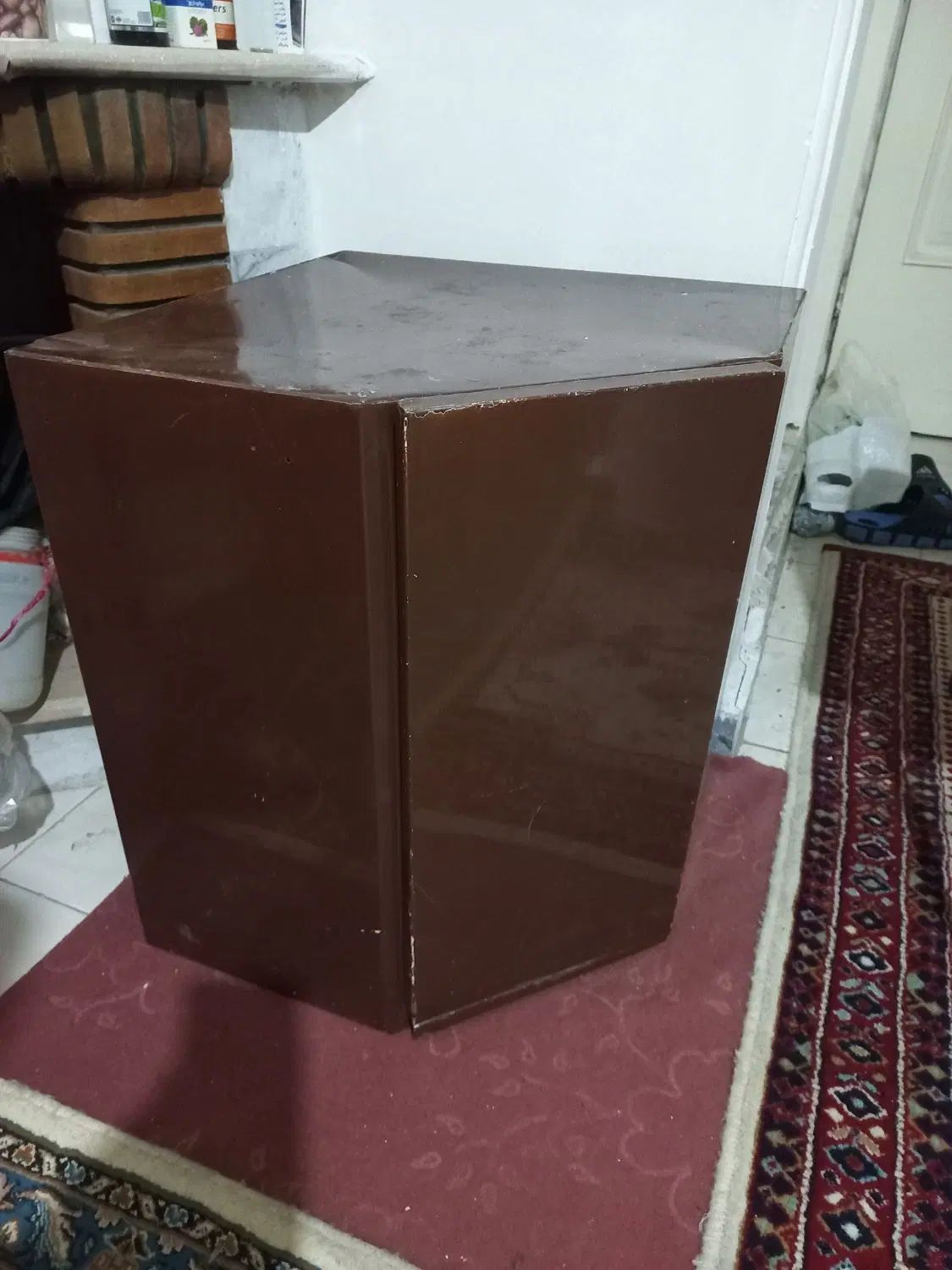 جاکفشی فلزی ورق ضخیم گالوانیزه و تعدادی وسایل|جاکفشی، کمد، دراور|کرج, کوی کارمندان جنوبی|دیوار