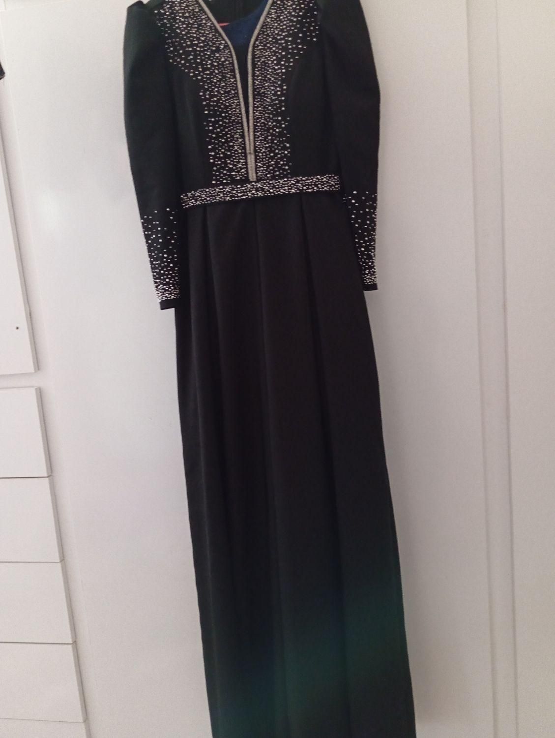 لباس مجلسی 1980000خریدم فقط دو ساعت تنم بوده|لباس|گناباد, |دیوار