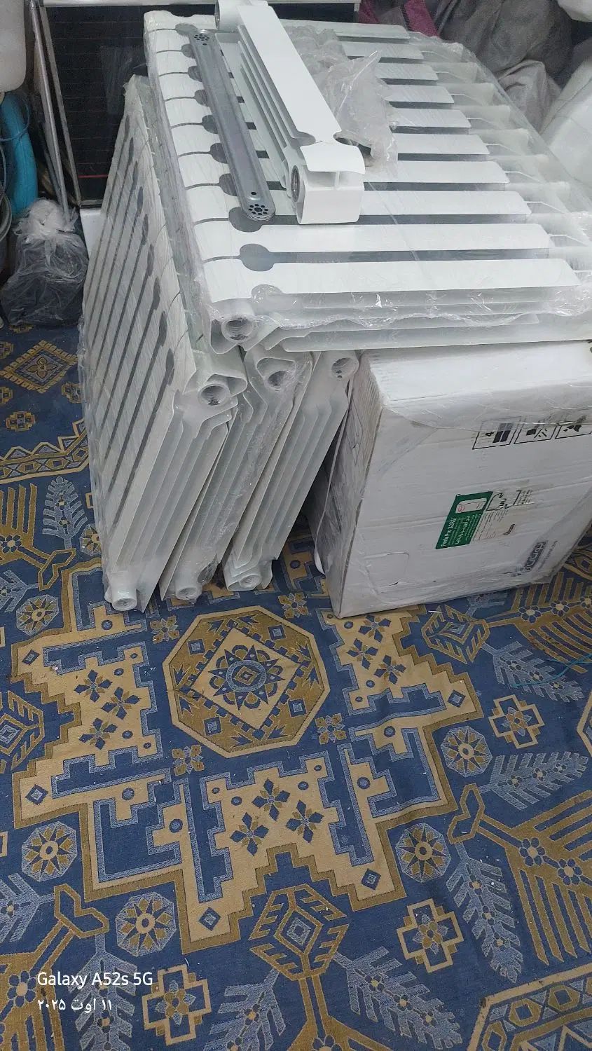 یک دستگاه پکیج دیواری بوتان به همراه رادیاتور|آبگرمکن، پکیج، شوفاژ|کازرون, |دیوار