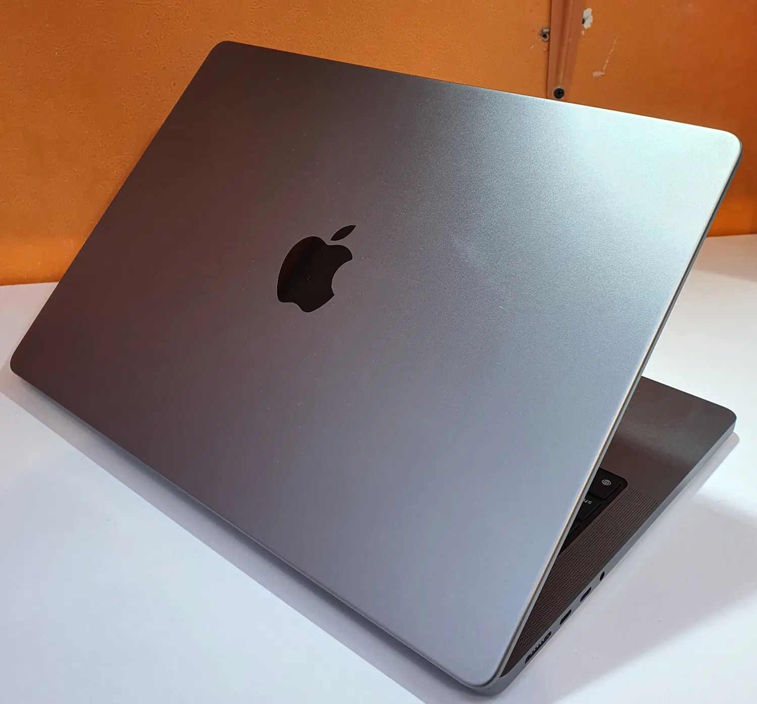 فروش یک دستگاه MacBook M2 Max .|رایانه همراه|اصفهان, باغ نگاره|دیوار