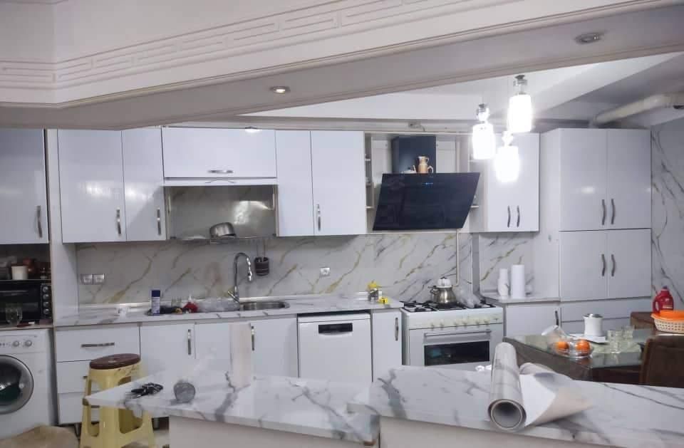 نصب برچسب کابینت،کمد دیواری و دیوار پوش فومی|خدمات پیشه و مهارت|قزوین, |دیوار