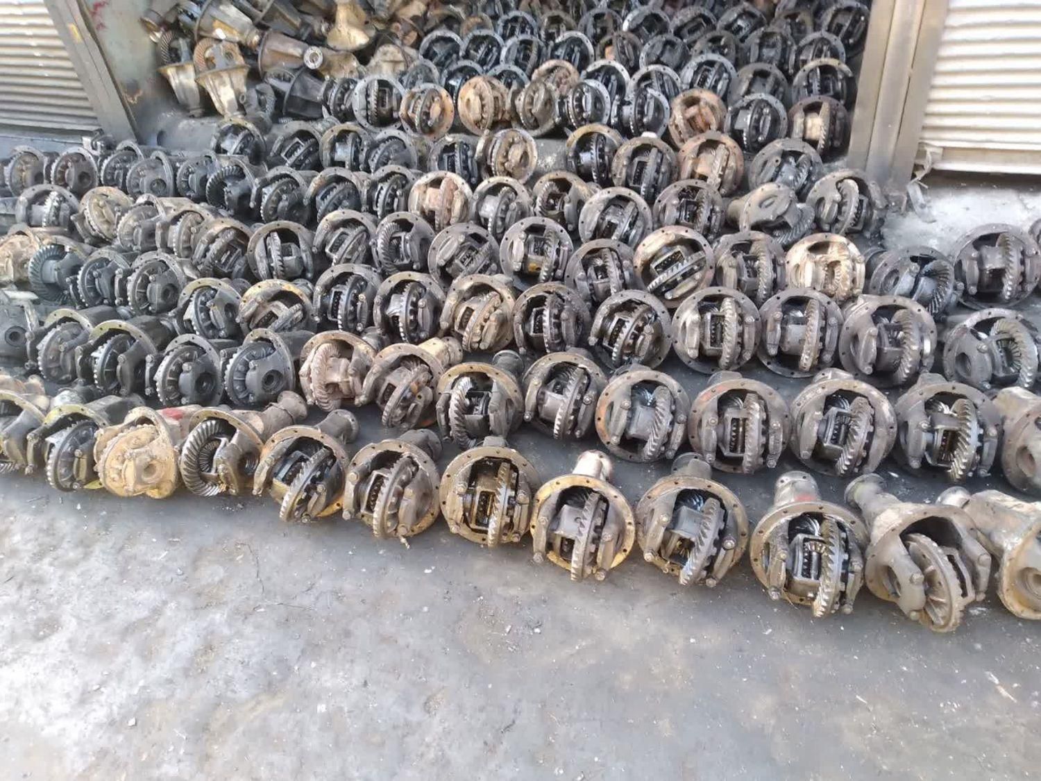 کله گاوی (دیفرانسیل) پیکان آردی روآ نیسان آریسان|قطعات یدکی و لوازم جانبی|یزد, |دیوار