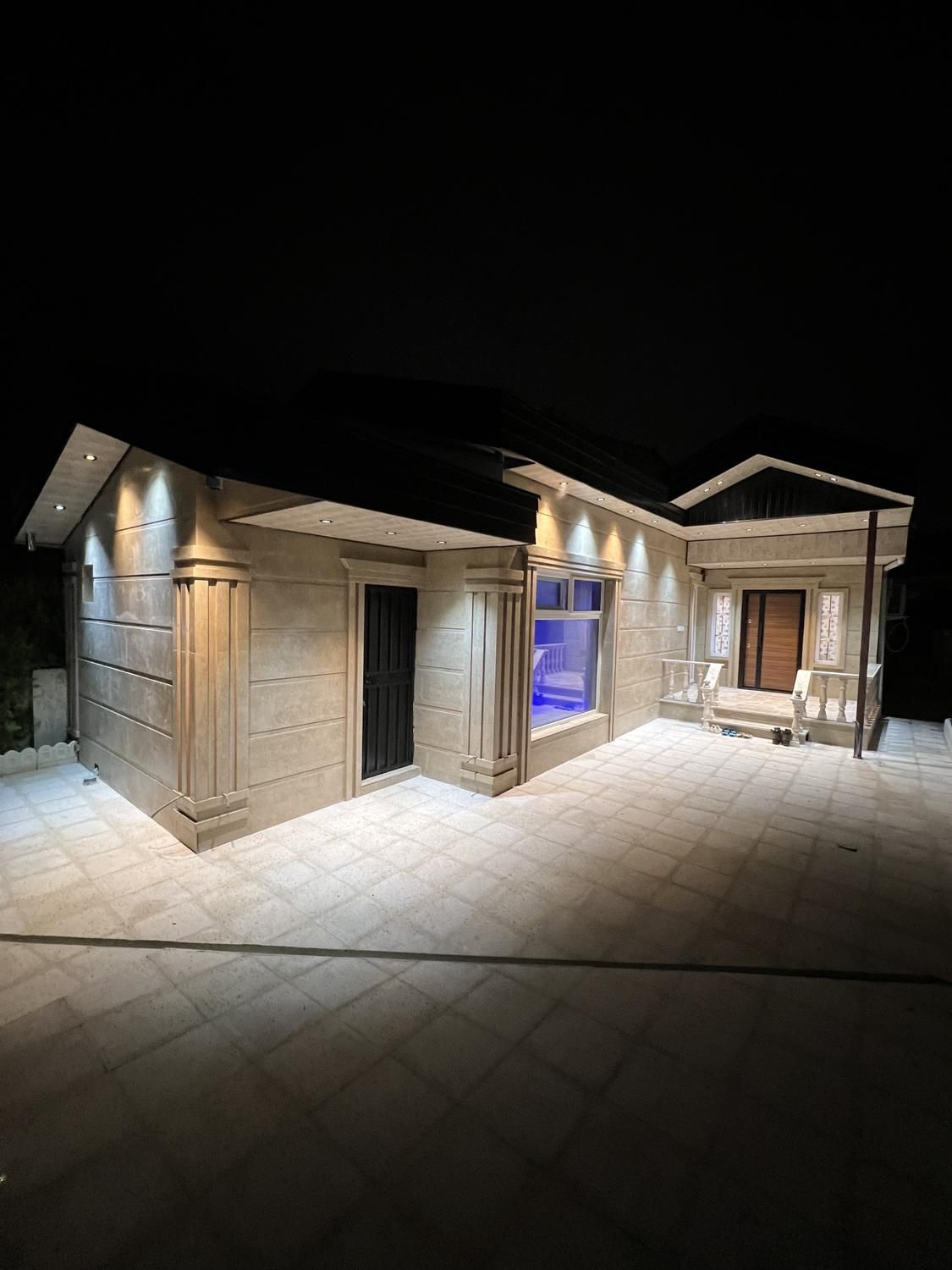 اجاره ویلا استخردار دربست جنگلی|اجارهٔ کوتاهمدت آپارتمان و سوئیت|چالوس, |دیوار