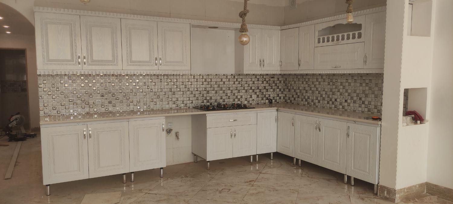 کابینت پیش ساخته ( نو ) 6 متری آماده نصب|مصالح و تجهیزات ساختمان|نیشابور, دهنو|دیوار