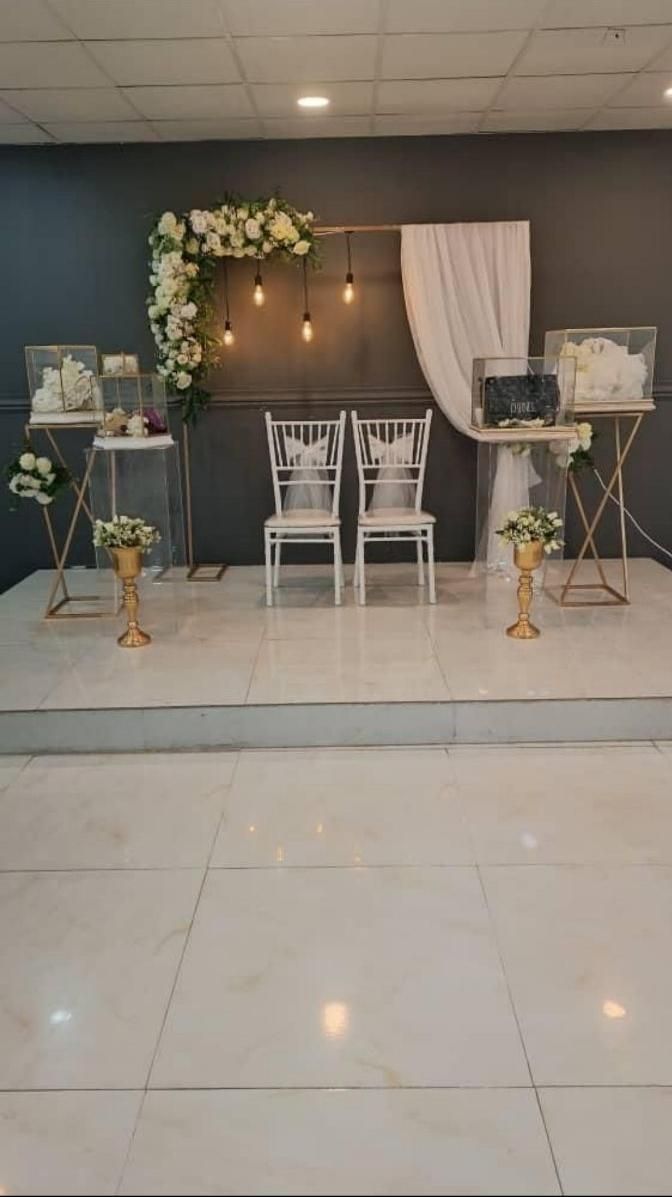 دیزاین جایگاه عروس گلارایی بادکنکارایی افتتاحیه|خدمات پذیرایی، مراسم|اهواز, زیتون کارگری|دیوار