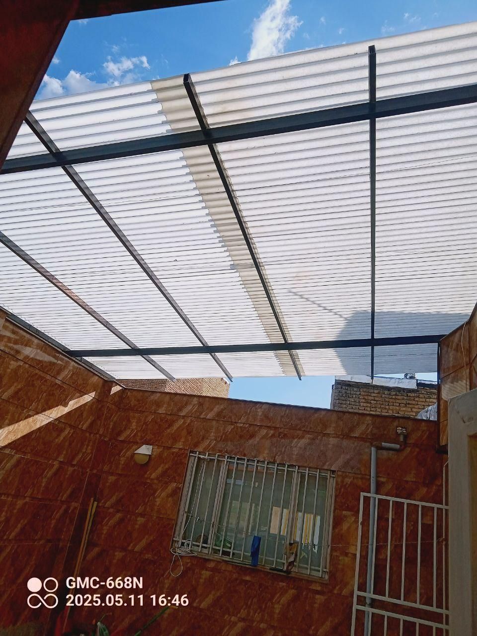 جوشکار سایبان شیروانی حفاظ کلبه چوبی  نرده  آهن|خدمات پیشه و مهارت|همدان, |دیوار