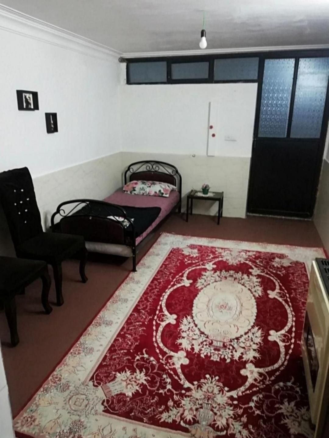 سوئیت ویلایی پارکینگ دار|اجارهٔ کوتاه‌مدت آپارتمان و سوئیت|شاهرود, |دیوار
