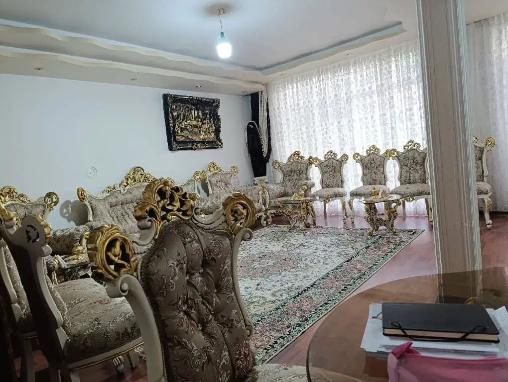 ۳۰۰متر حیاط جنوبی / زیرقیمت بدلیل مهاجرت / اسلامیه|فروش خانه و ویلا|تبریز, |دیوار