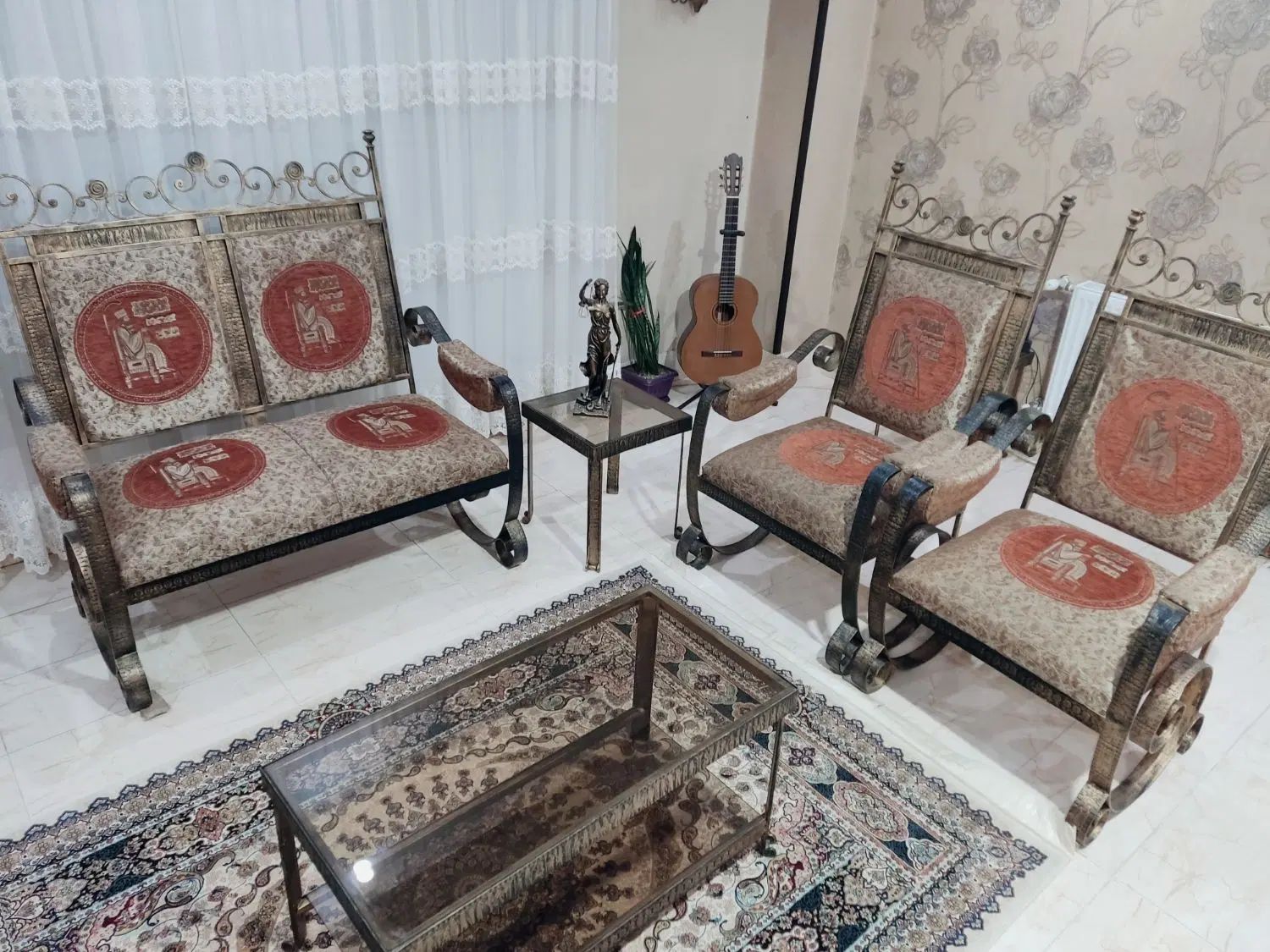 مبلمان فلزی برنز بوفه ویترین میز TV عسلی فرفورژه|مبلمان خانگی و میز عسلی|کرج, گوهردشت|دیوار