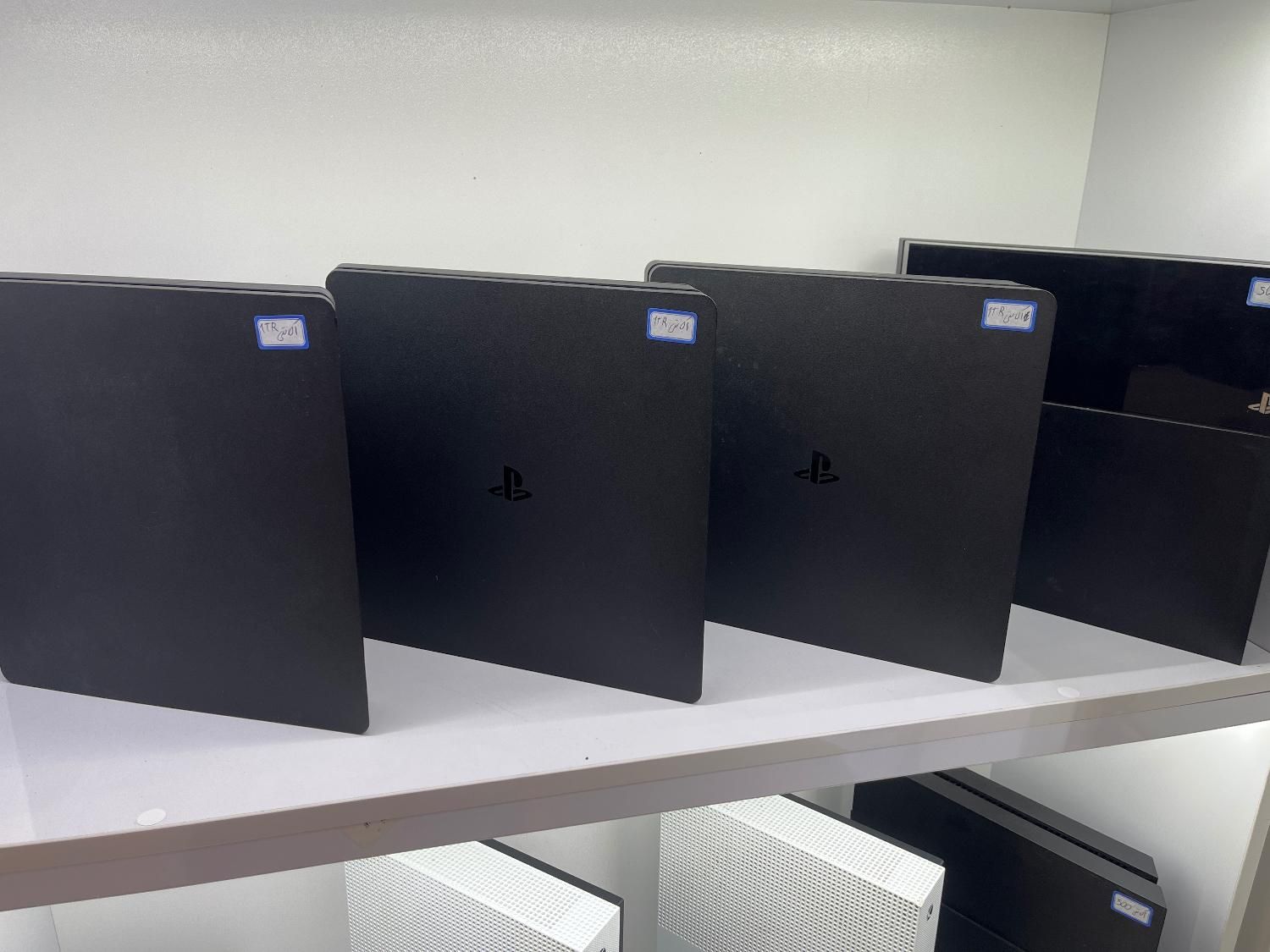 Ps4 اسلیم اکانتی|کنسول، بازی ویدئویی و آنلاین|ارومیه, |دیوار