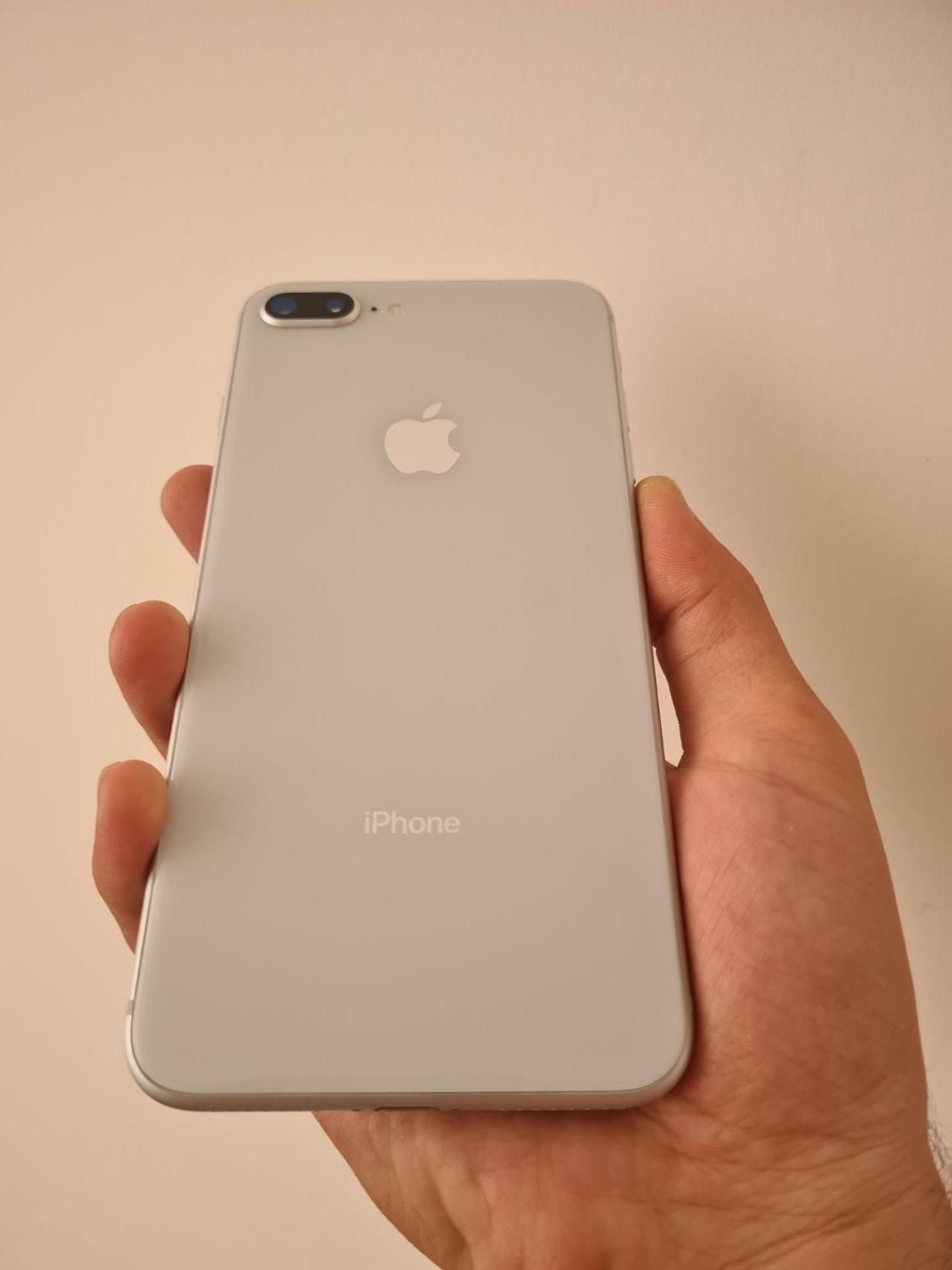 8 plus فوق العاده تمیز در حد|موبایل|بیرجند, |دیوار