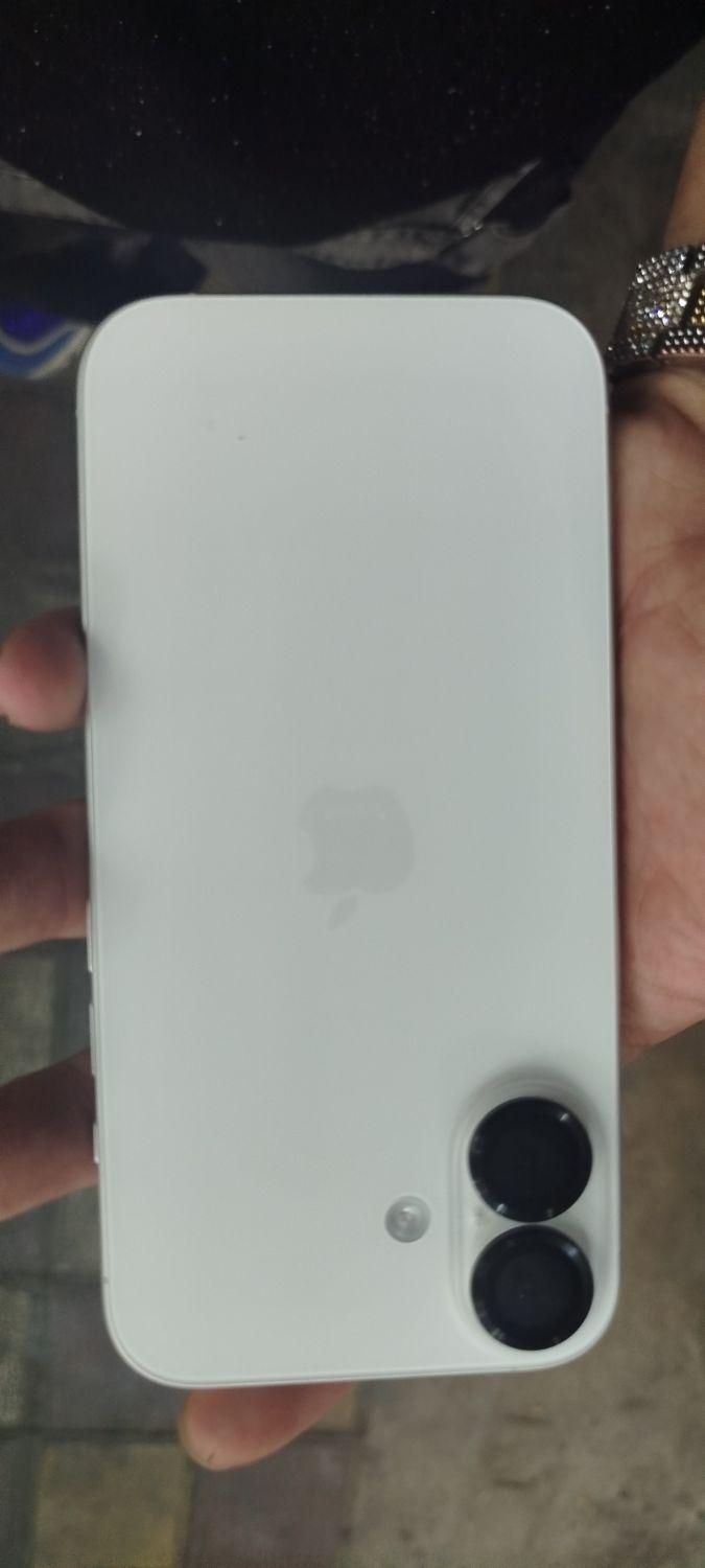 اپل iPhone 16 با حافظهٔ ۱۲۸ گیگابایت|موبایل|تهران, مشیریه|دیوار