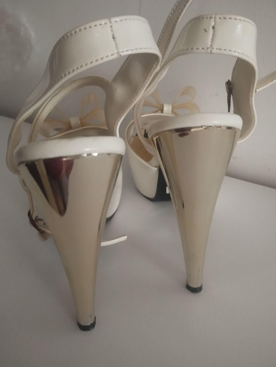 کفش مجلسی سفید|کیف، کفش، کمربند|تربتحیدریه, شهرک ولیعصر|دیوار