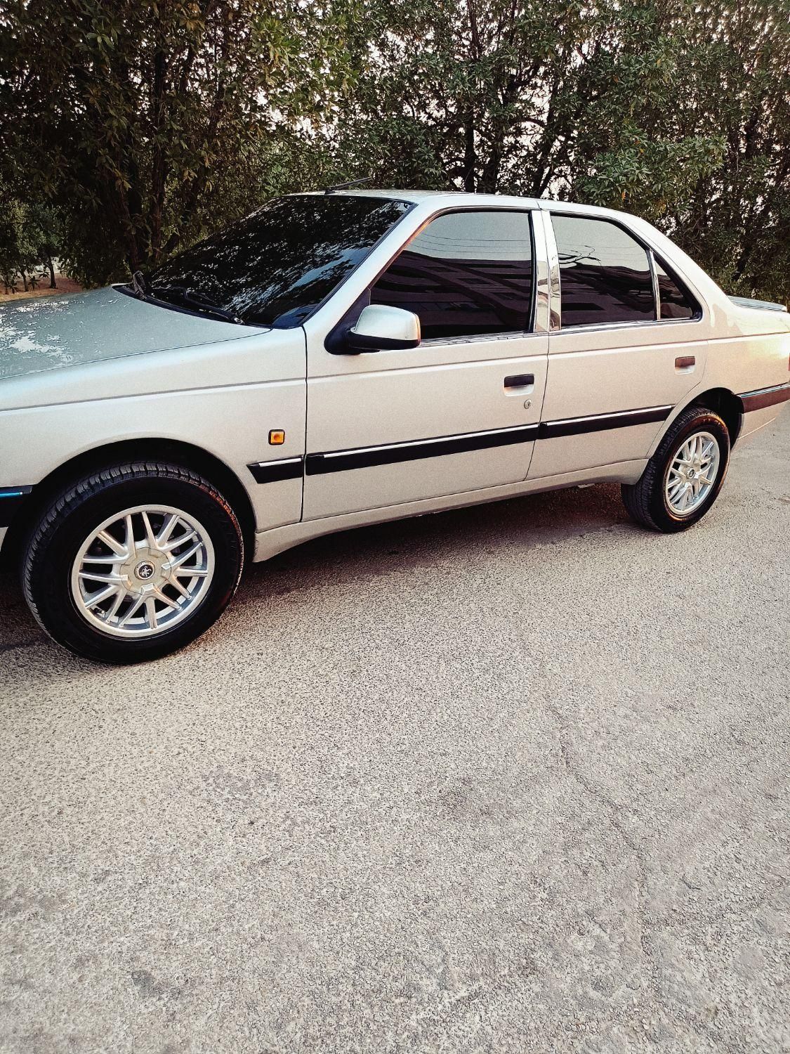 پژو 405 SLX موتور 1800، مدل ۱۳۸۹|خودرو سواری و وانت|اهواز, زیتون کارگری|دیوار