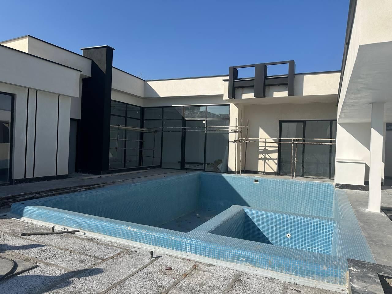 باغچه ۸۶۰متری مجوزدار/ویلا مدرن با طراحی شاهکار|فروش خانه و ویلا|محمدشهر, همایون ویلا|دیوار