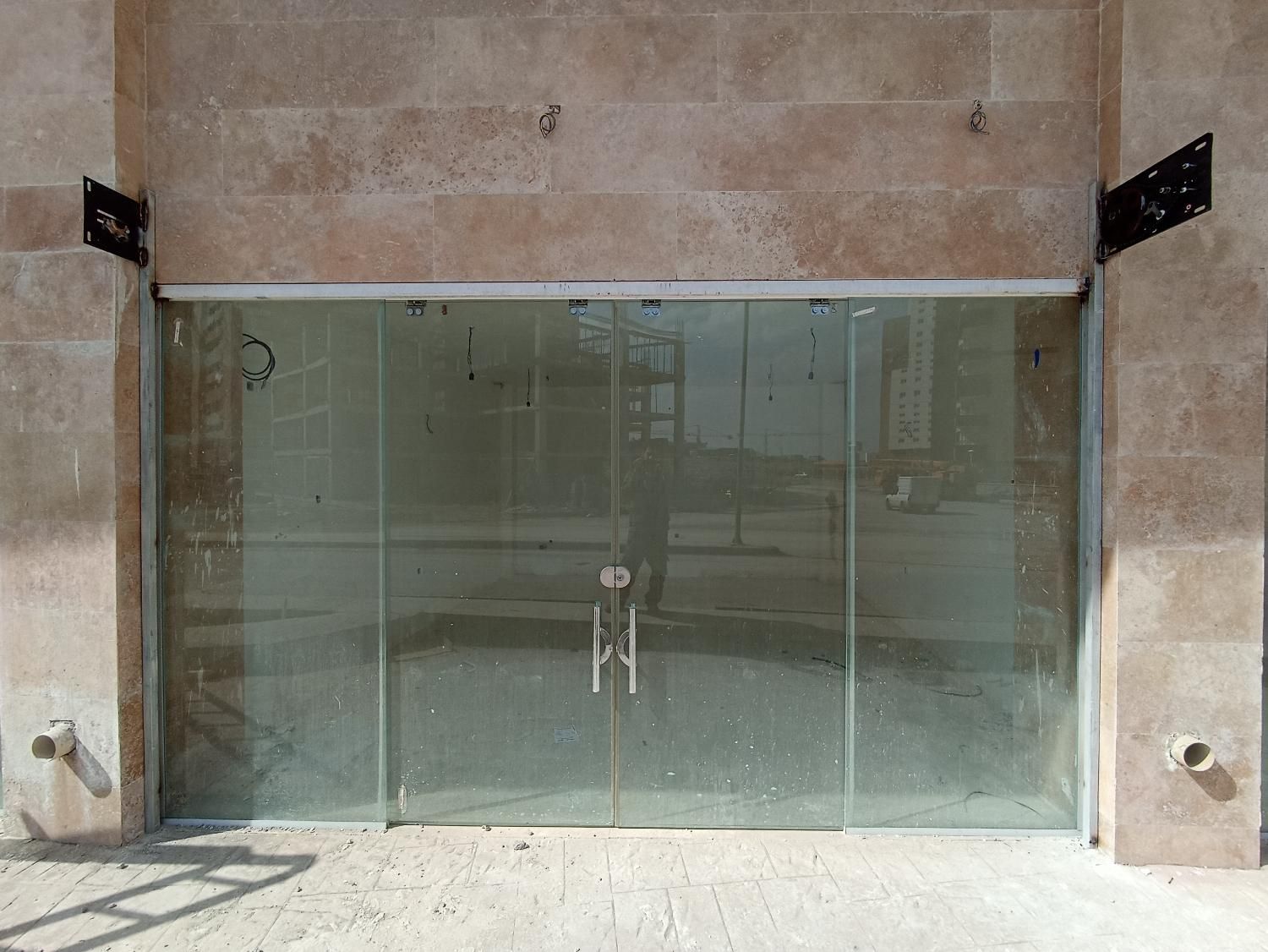 تعمیر،نصب کرکره و درب برقی از ما بخواهید(بهارستان)|مصالح و تجهیزات ساختمان|اصفهان, بهارستان|دیوار