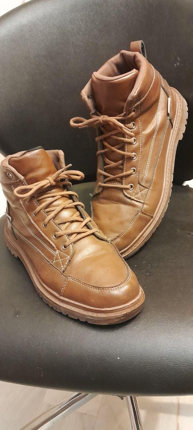 نیم بوت ترک ۴۲|کیف، کفش، کمربند|کاشان, |دیوار