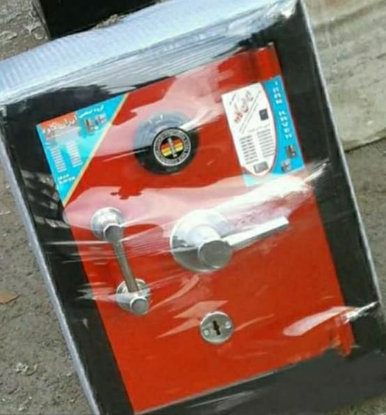 گاو صندوق  ۱۵۰کلیویی.3000KKK|ابزارآلات|تربتحیدریه, نواب صفوی|دیوار