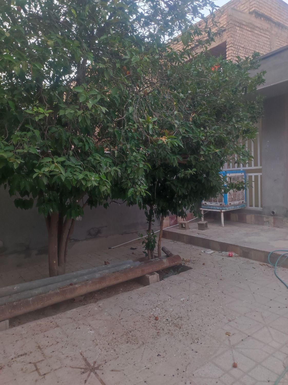 منزل ویلایی احمدآبادچغا(صغاد) قابل معاوضه باخودرو|فروش خانه و ویلا|شیراز, گل سرخ|دیوار