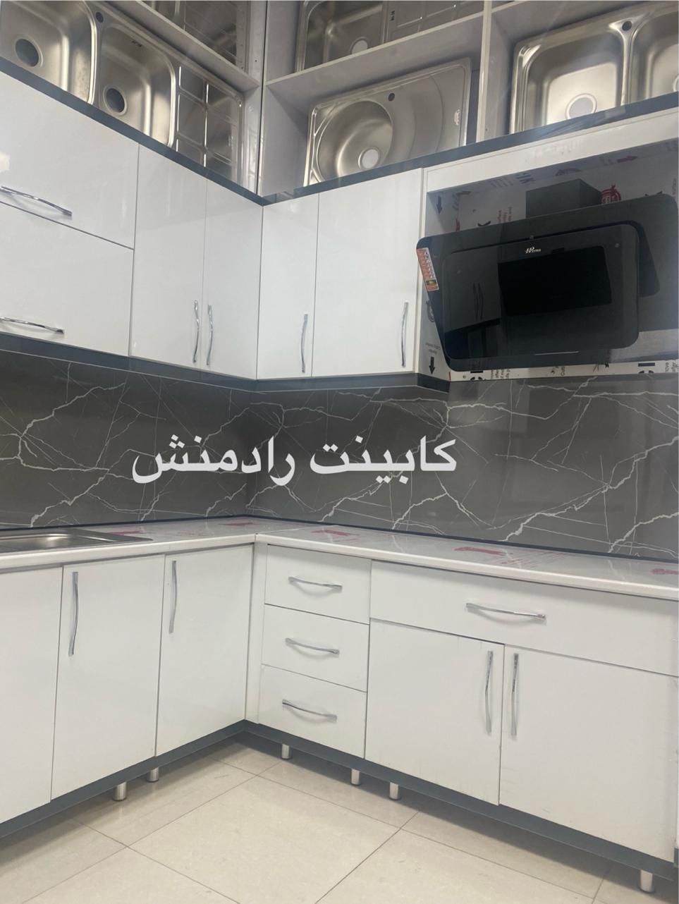 کابینت هایگلاس اصل ((رادمنش)) با نصب|مصالح و تجهیزات ساختمان|ایلام, |دیوار