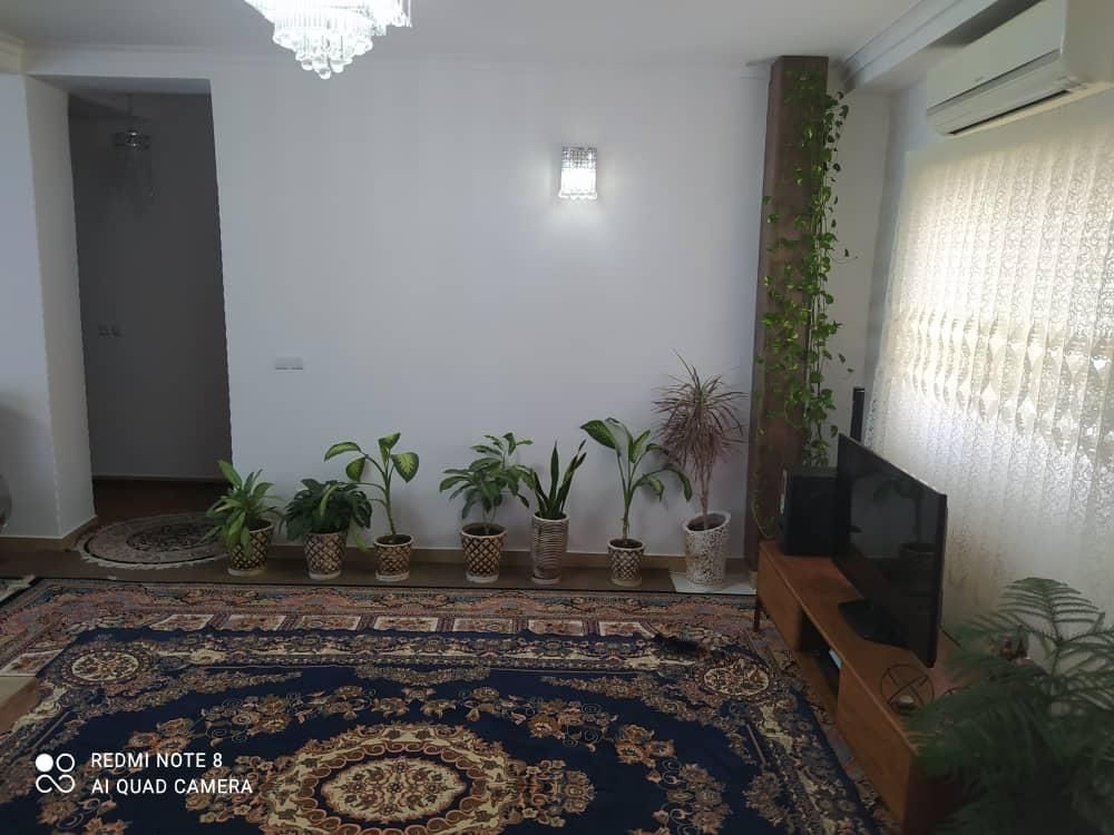 ۹۰ متر بر خیابان ولیعصر نرسیده به میدان|فروش آپارتمان|بابلسر, |دیوار