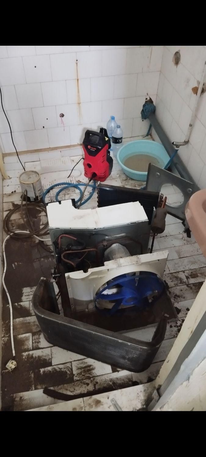 تعمیر سرویس نصب اسپیلت لوله کشی آبگرمکن پمپ آب|خدمات پیشه و مهارت|کنارک, |دیوار