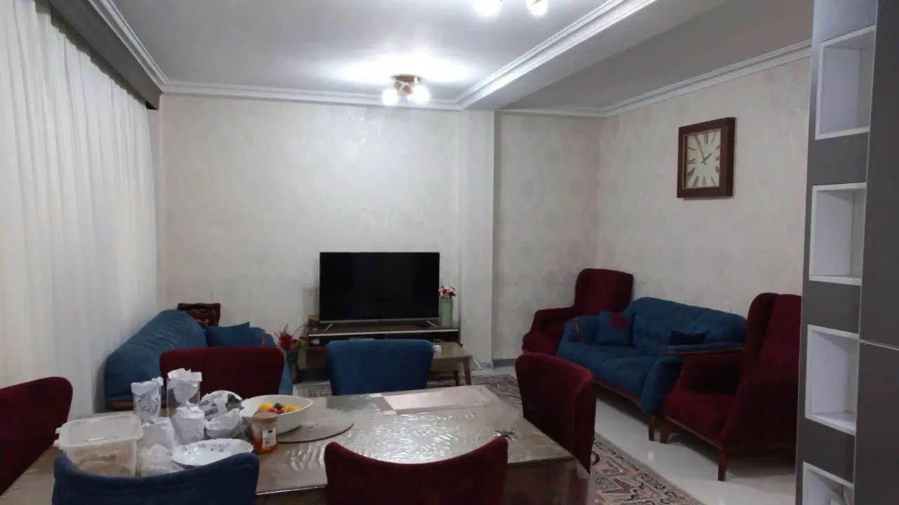 فروش واحد ۹۰ متری سنددار باهنر|فروش آپارتمان|رشت, باهنر|دیوار