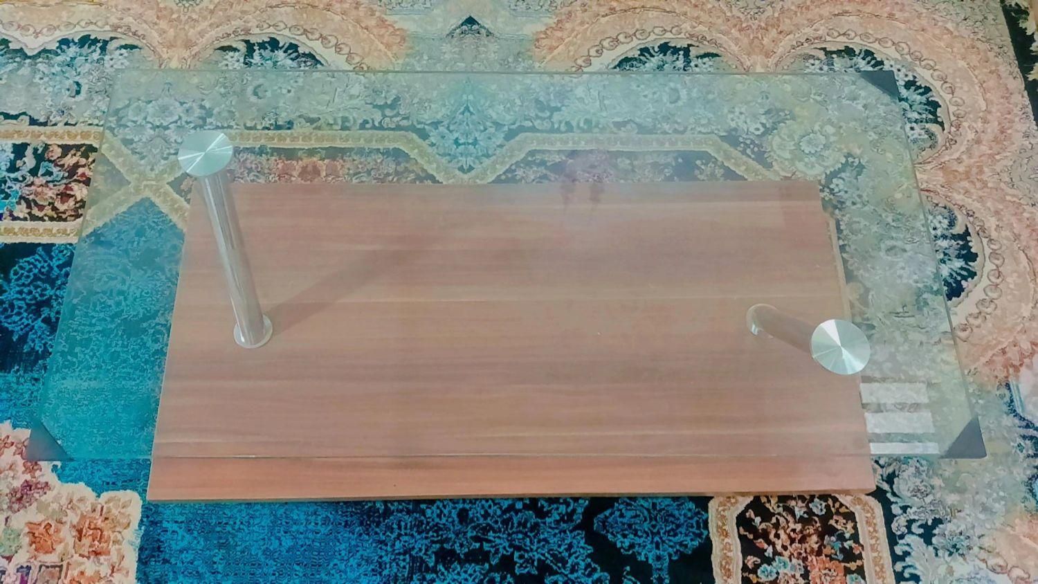 میزاداری نو.۱ عدد میزبزرگ.۱عددگل میز کوچک|مبلمان اداری|یاسوج, |دیوار