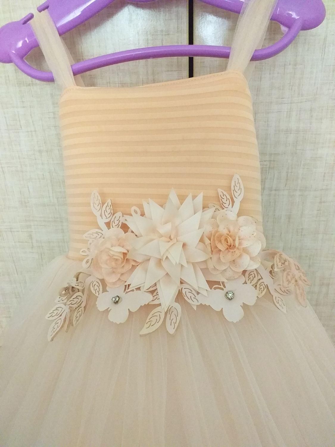 لباس عروس دخترانه|لباس|صومعه‌سرا, |دیوار