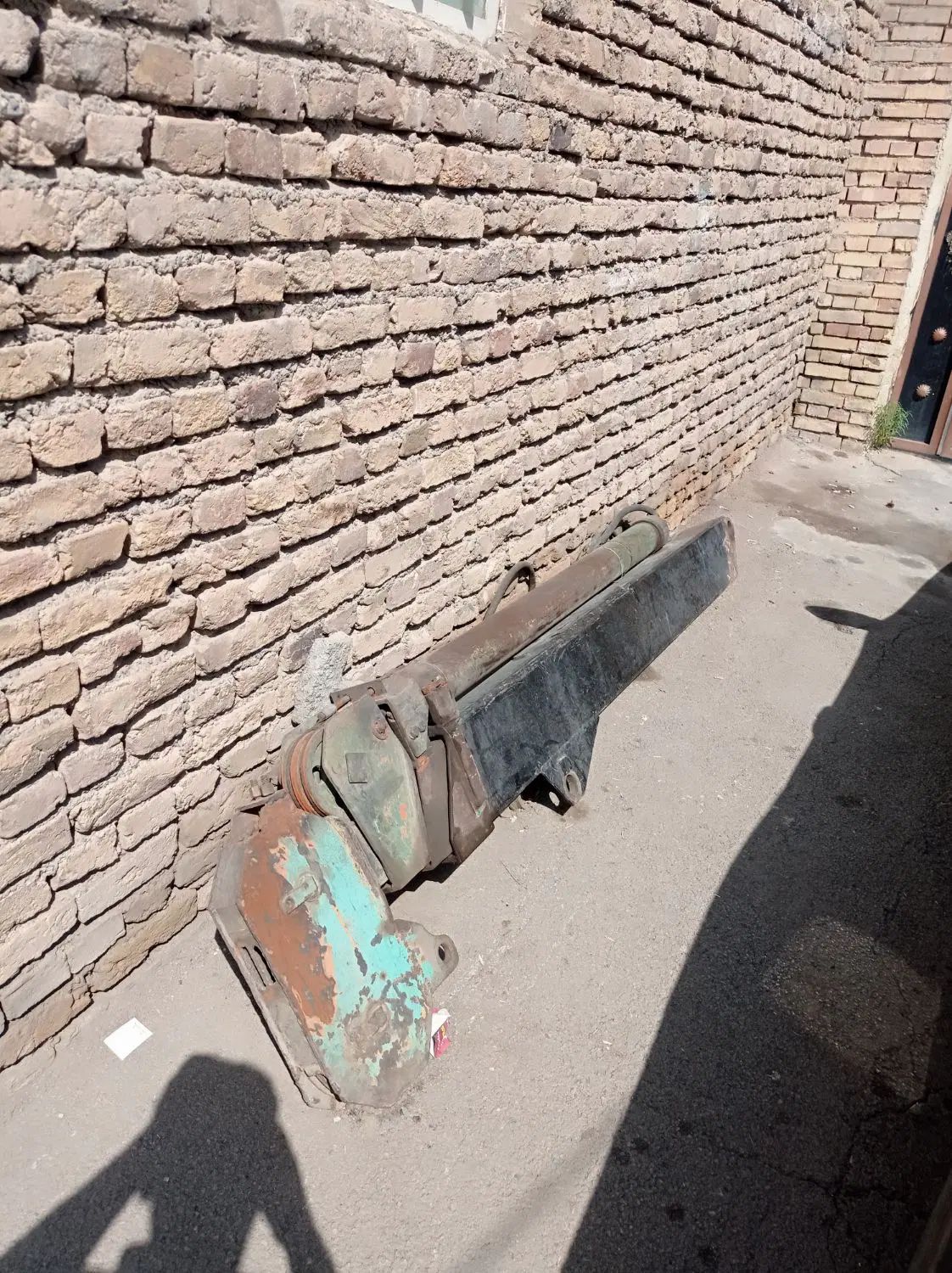 جرثقیل 2500|ماشین‌آلات صنعتی|تهران, آذربایجان|دیوار