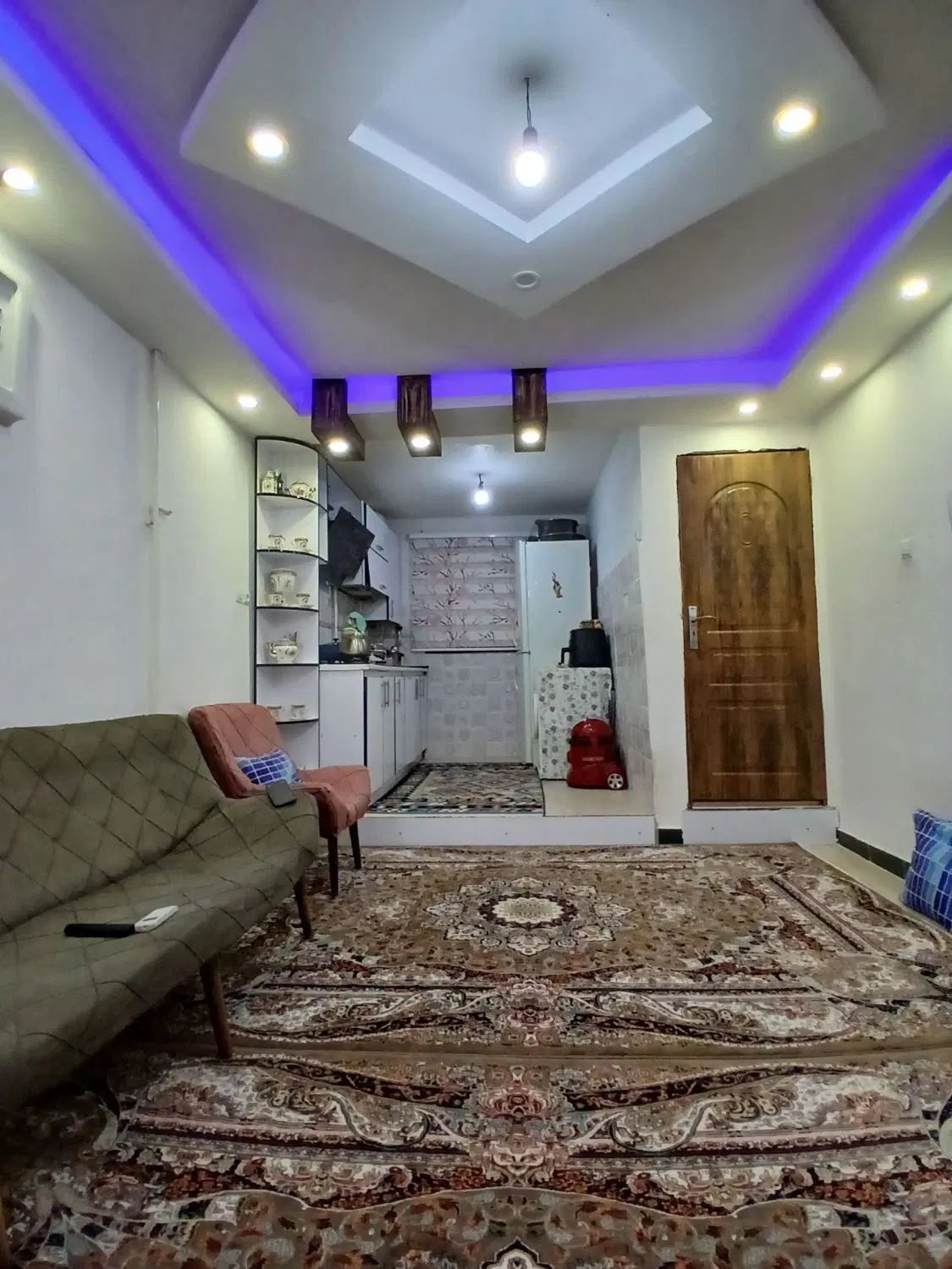 رهن کامل طبقه اول ۵۵متری/ بر اصلی خیابان ایران|اجارهٔ آپارتمان|رشت, پاره بیجار|دیوار