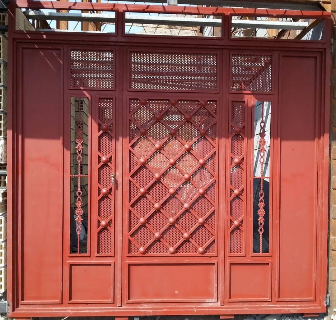 کارگاه جوشکاری درب و پنجره فلزی لیزر و سی آن سی|خدمات پیشه و مهارت|سنندج, |دیوار