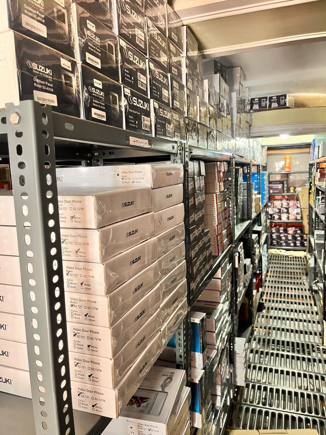 پک دزدگیراماکن کامل با یک عدد چشمی بی سیم|دوربین مداربسته|کرج, شهرک اوج|دیوار