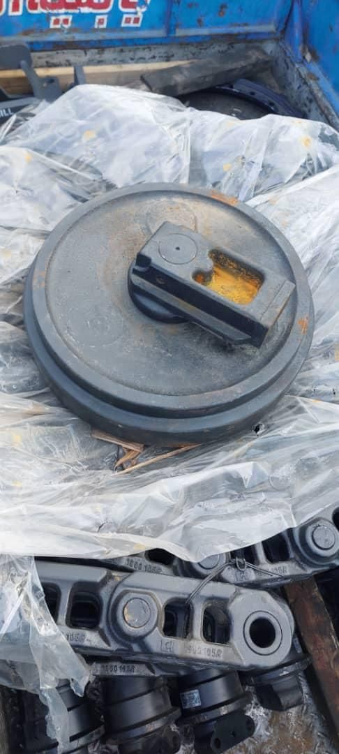 رادیات آب بیل مکانیکی هیوندای 220خط9S|قطعات یدکی و لوازم جانبی|اصفهان, آبشار|دیوار