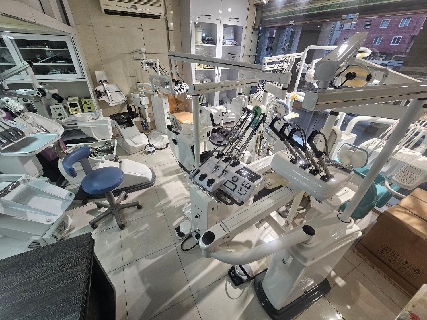 یونیت و صندلی پارس دنتال کا۲۴ بازو جدید|پزشکی|تهران, خرمشهر|دیوار