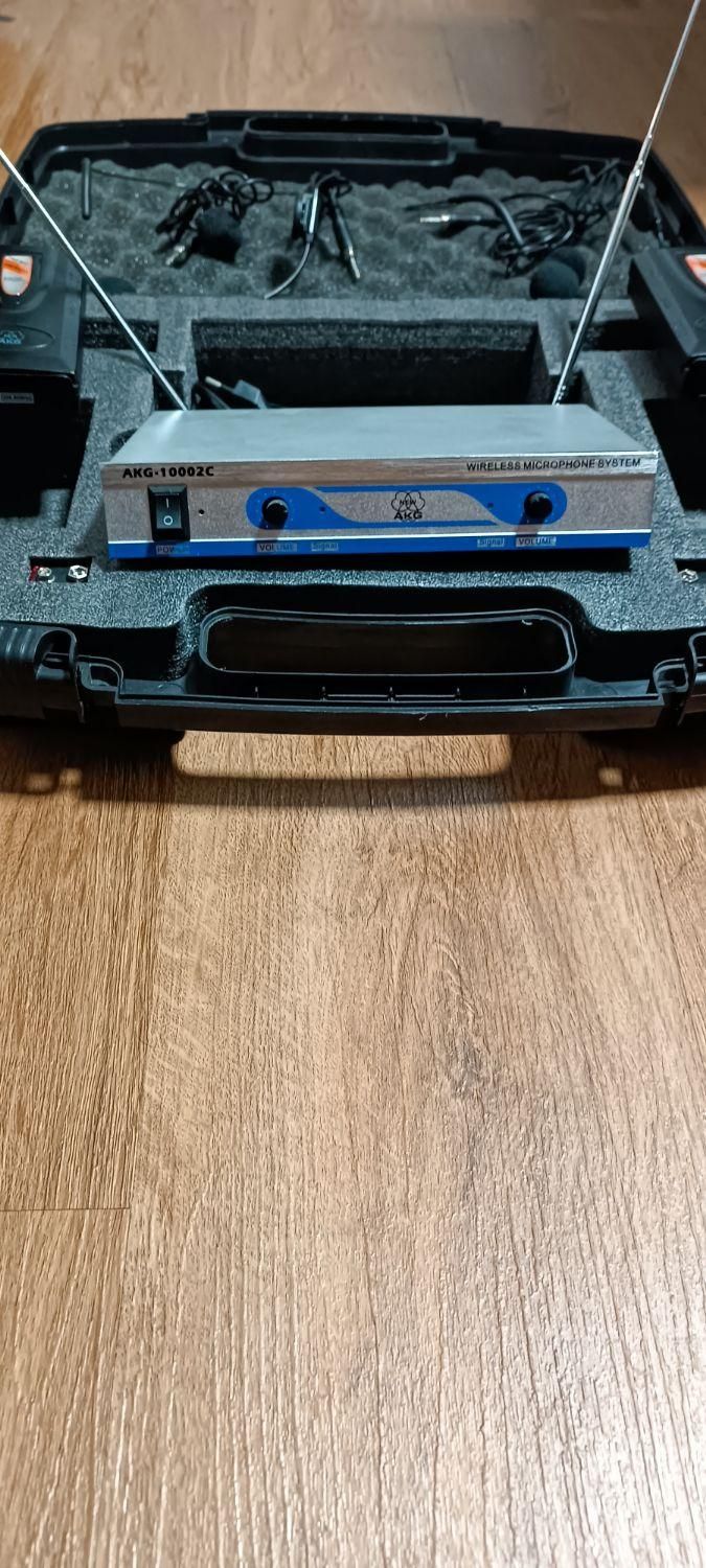 میکروفون هدمیک AKG بی سیم|صوتی و تصویری|کرج, فاز ۱ مهرشهر|دیوار