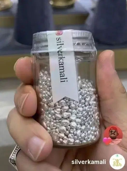 ساچمه نقره|جواهرات|اصفهان, باغ زرشک|دیوار